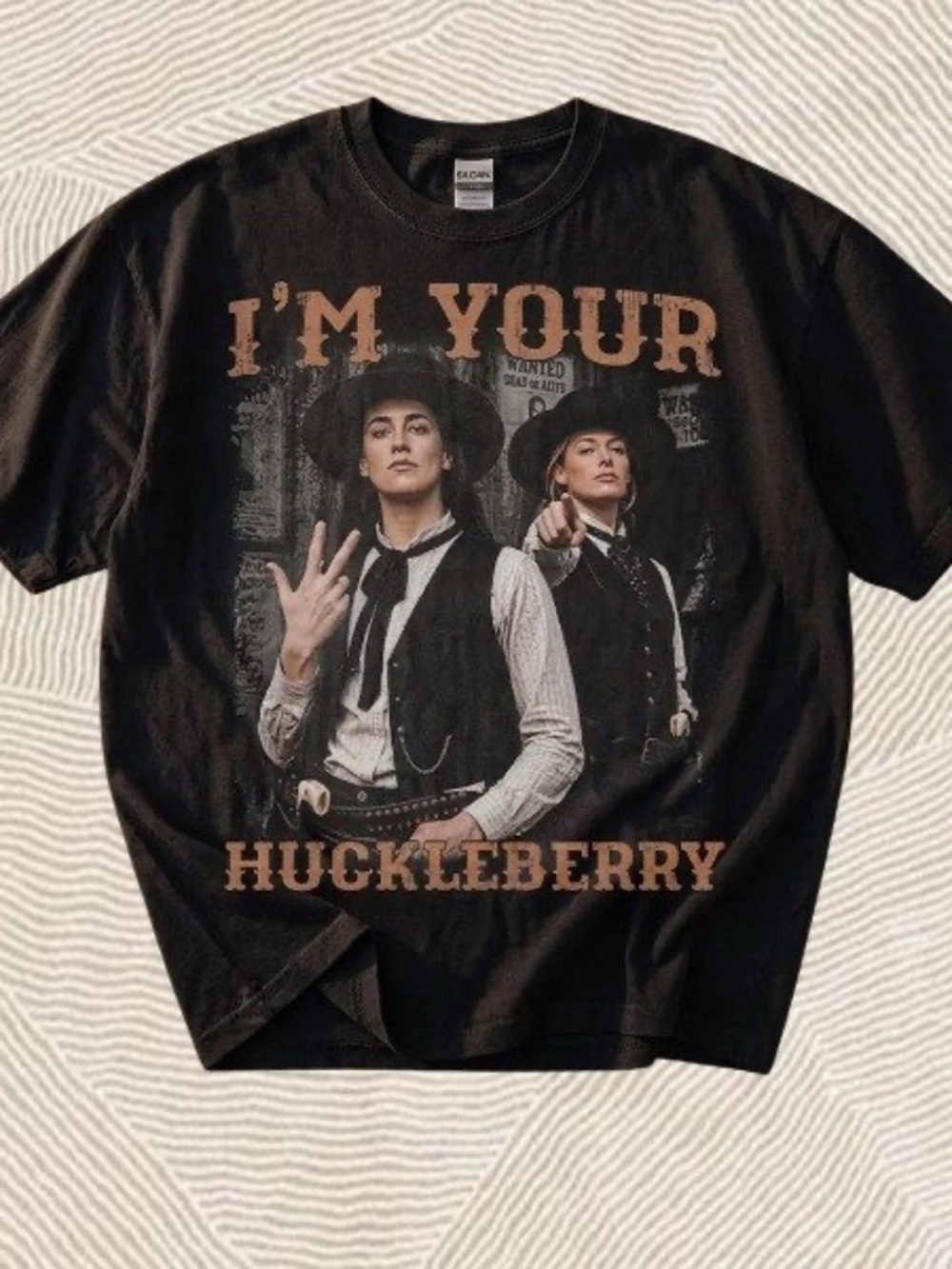 Gildan Black Sophie Cunningham 'I'm Your' Graphic Tee